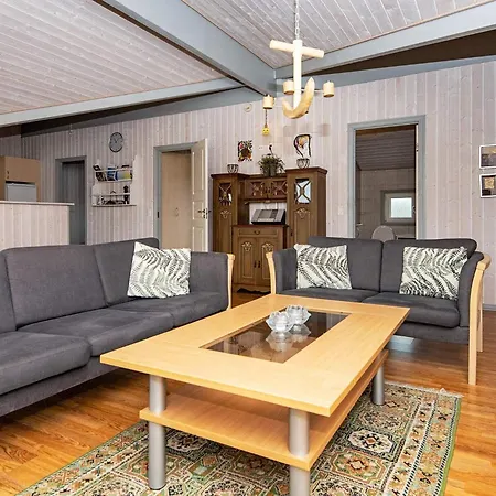 Tranquil Retreat With - By Traum * Hemmet