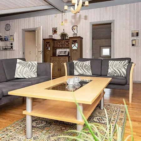 Tranquil Retreat With - By Traum Hemmet