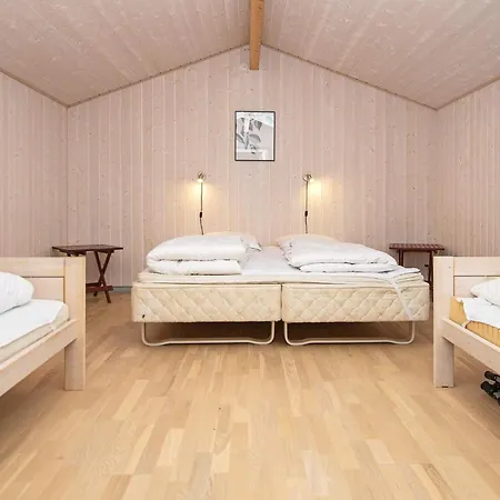 Tranquil Retreat With - By Traum * Hemmet